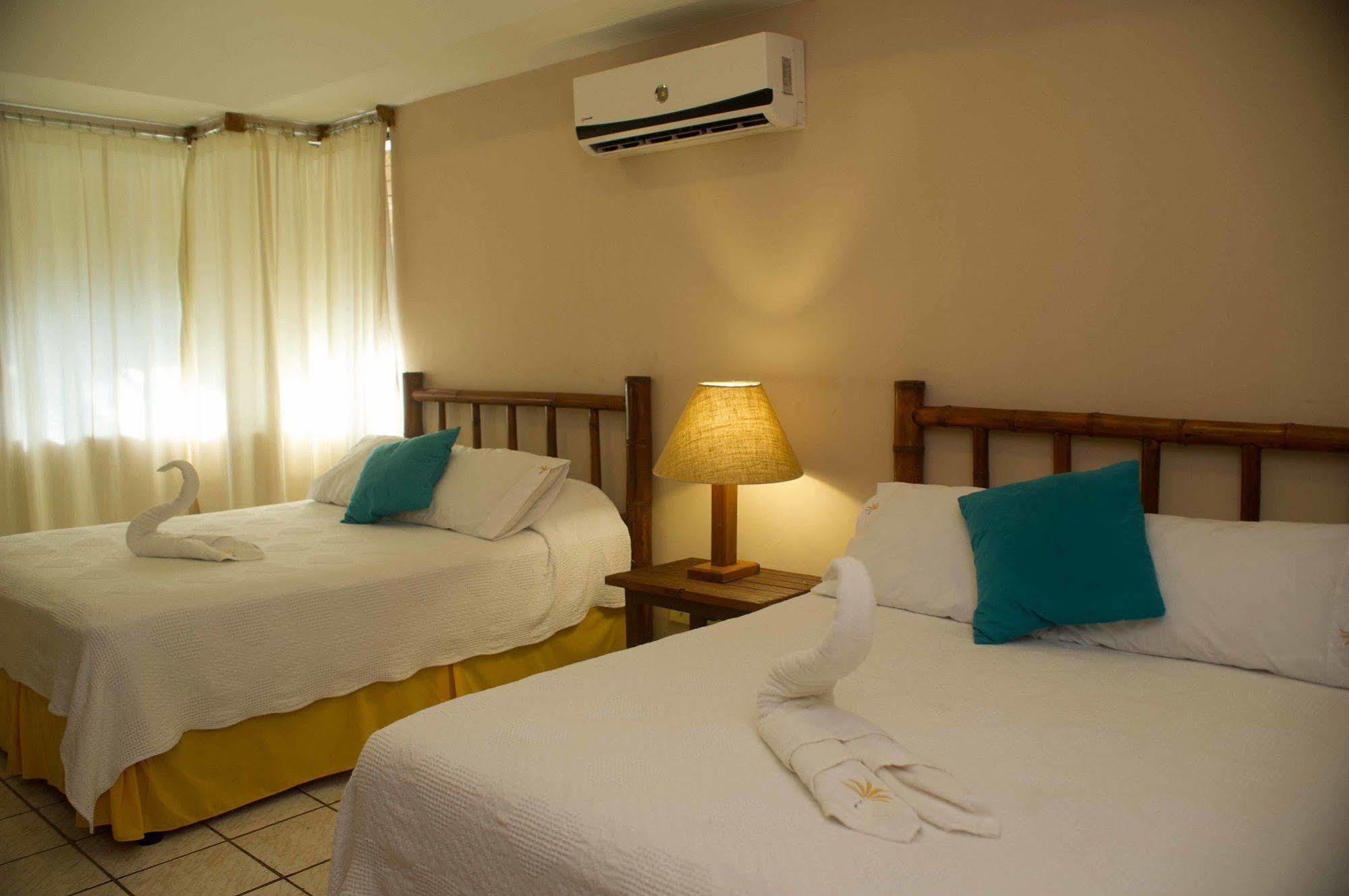 Banana Palms Hotel 리오 둘쎄 외부 사진